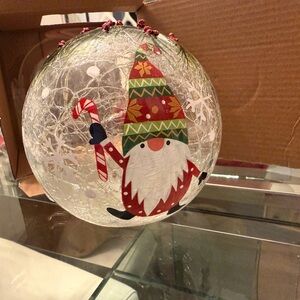 Studio C Very Merry Gnome Light-Up Crackle Glass Orb (Mini)
